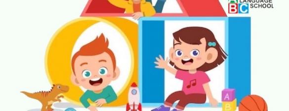 Pre-School (американський аналог старшої групи дитячого садочку, з 9:00 до 13:00)