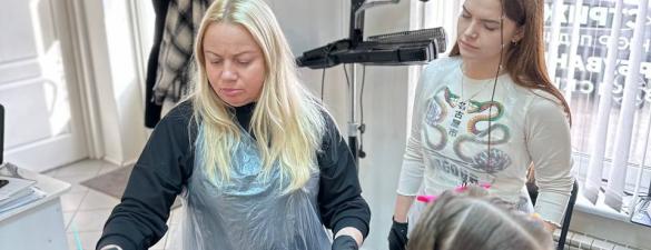 Курси перукаря + подарунок Кератинове випрямлення або btx волосся (на вибір)